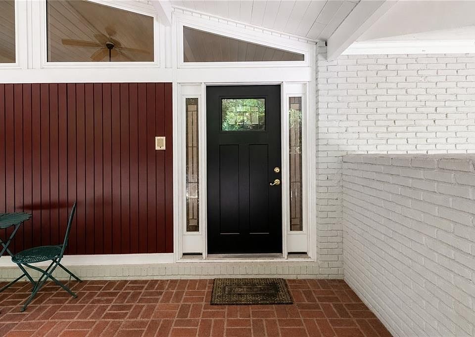 1st image of 3700 Cloudland Dr NW