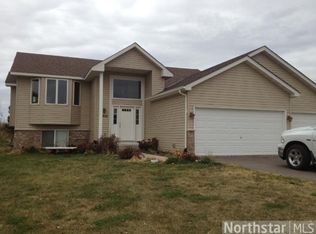 1905 Iris Dr, Watertown, MN 55388