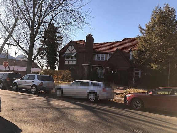 3rd image of 11652 218th St
