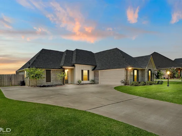 2086 Highpoint Pl, Haughton, LA 71037