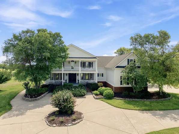 208 Craig Ln, Georgetown, KY 40324