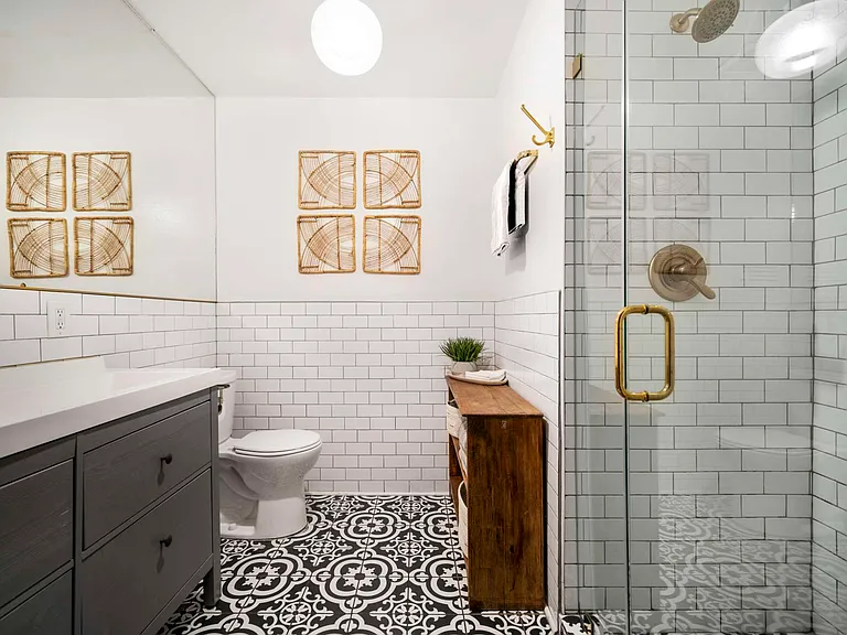 master bedroom ensuite bathroom