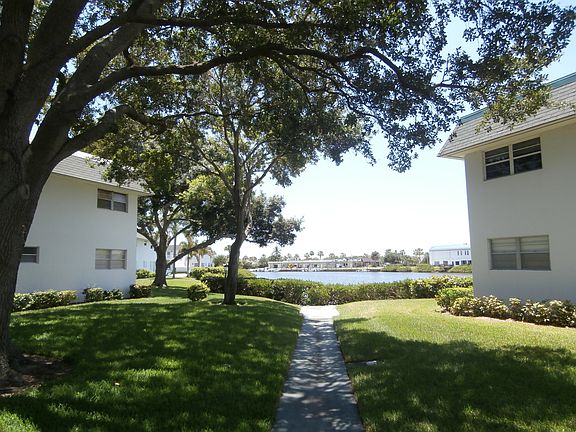 2nd image of 2800 Indian River Blvd