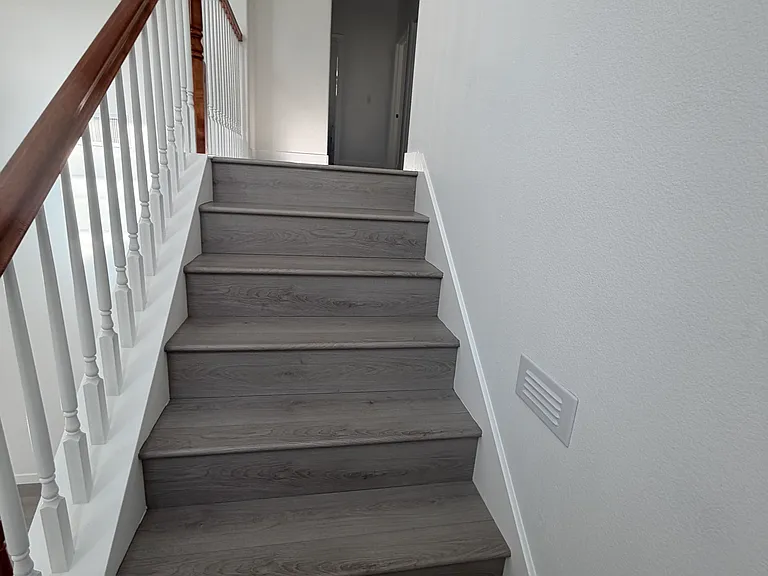 109 Cropton Ct — Photo 29
