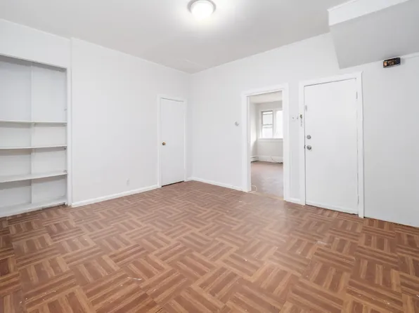 83 Jordan Ave Floor 1, Jersey City, NJ 07306