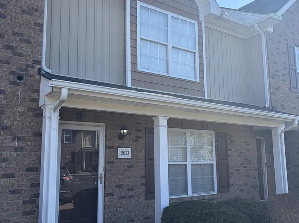 2033 Victory Gallop Ln, Murfreesboro, TN