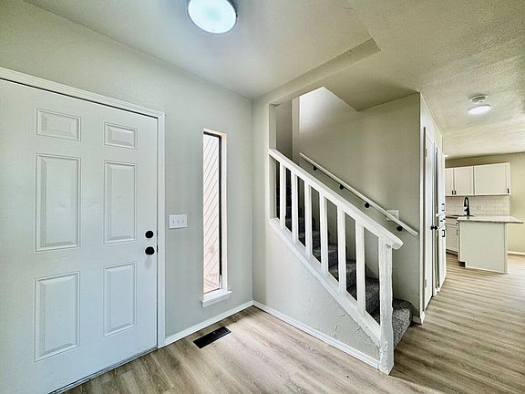 4th image of 1107 Piedmont Rd N #D