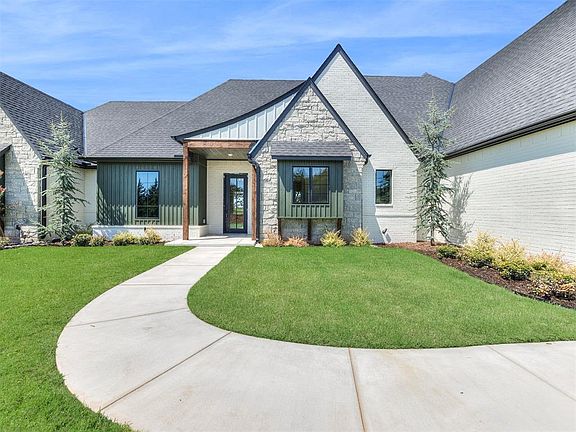 2nd image of 9601 Quail Hollow Way