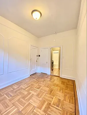 Rented by Waverly Realty Associates | media 14