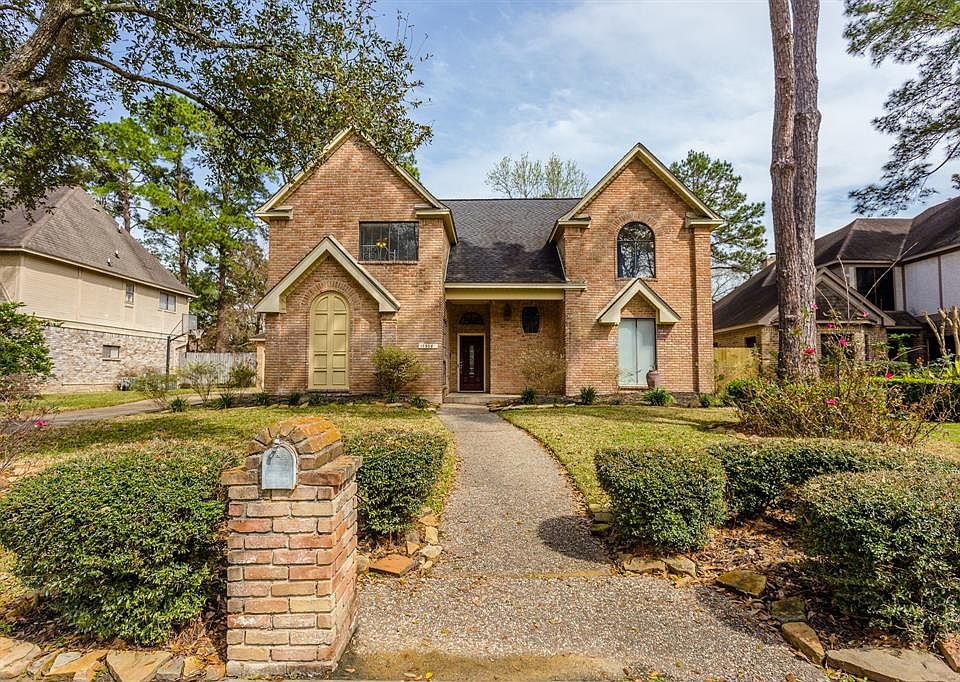 1st image of 17508 Ponderosa Pines Dr
