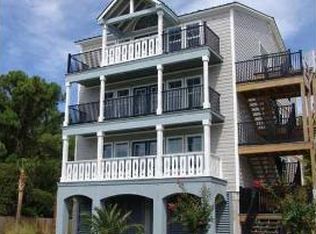 511 Us Highway 98 W, Apalachicola, FL 32320