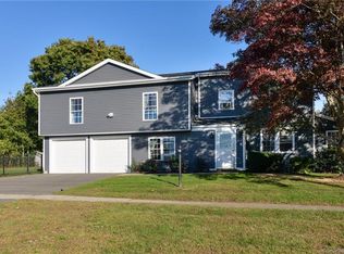635 2nd Hill Ln, Stratford, CT 06614