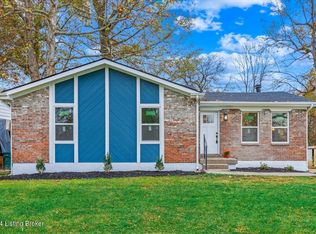 8308 Woodsman Ct, Louisville, KY 40219