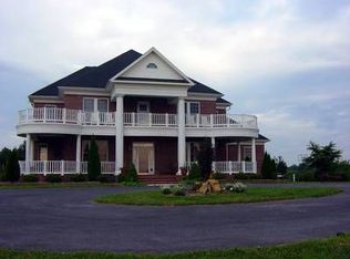 65 Adin Cir, Fishersville, VA 22939