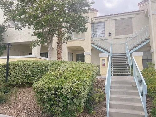 4899 S Torrey Pines Dr #206 Photo 1