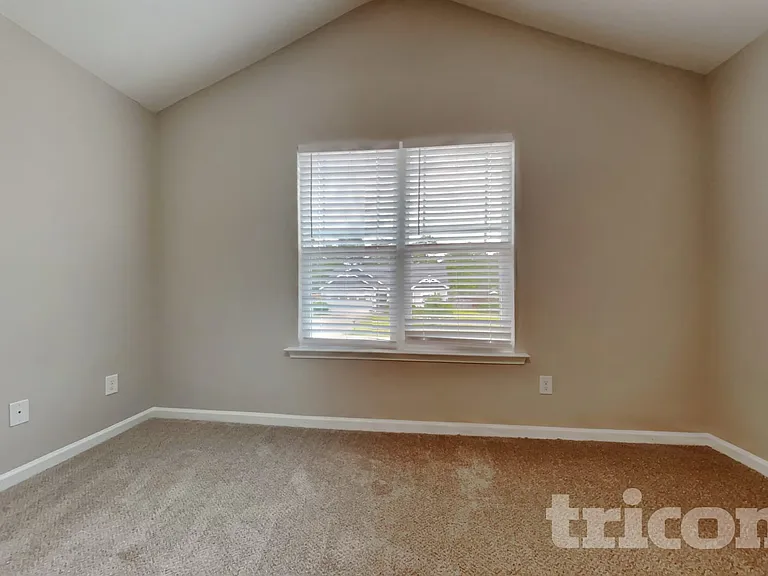 31 Burr Oak Cir — Photo 6