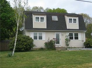 31 Saundra Dr, Westerly, RI 02891
