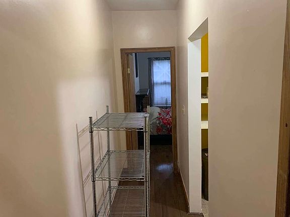 4th image of 657 Jefferson Ave Floor 3