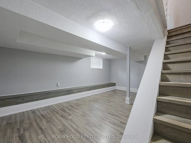 271 Albany Ave #1 — Photo 13