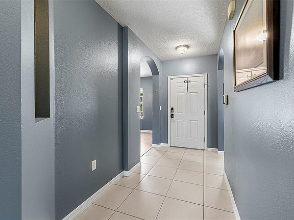 5th image of 1108 BRENTON MANOR DRIVE