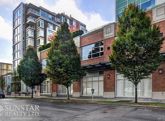 2nd image of 538 W 7th Ave