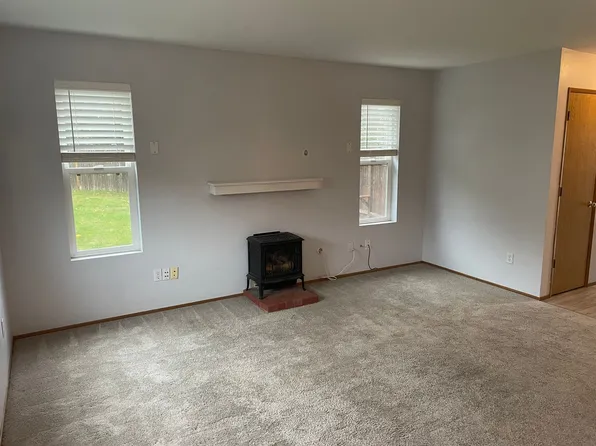 303 NW Capstan Ct, Coupeville, WA 98239