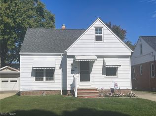 403 E 323rd St, Willowick, OH 44095