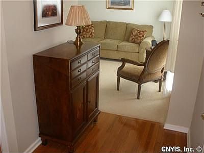 3rd image of 171 Goldenrod Ln