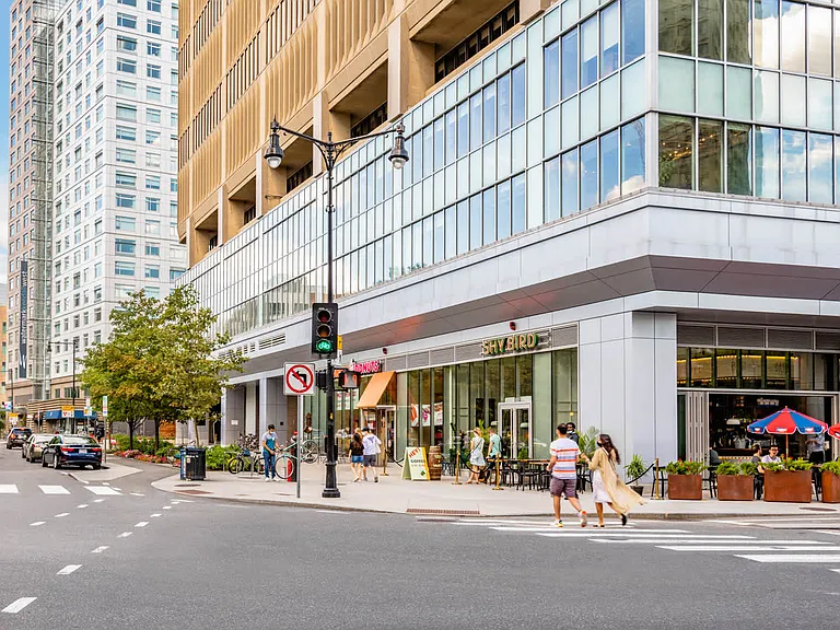 Check out the shops and restaurants along Third Street and throughout Kendall Square.