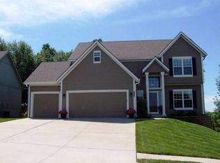 2129 SW Post Oak Rd, Lees Summit, MO 64082