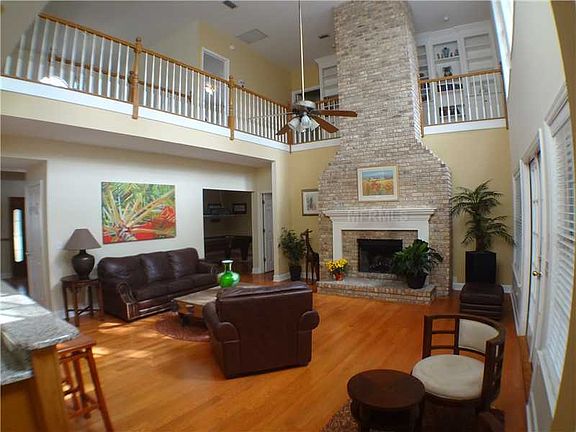 5th image of 3869 Watercrest Dr
