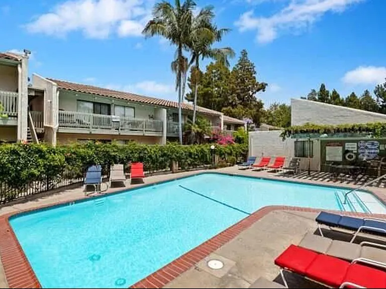 2 community pools + 3 laundry rooms on site. 1 assigned parking space in front of condo.