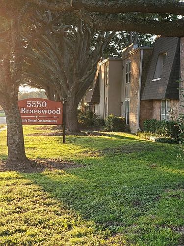 1st image of 5550 N Braeswood Blvd APT 124