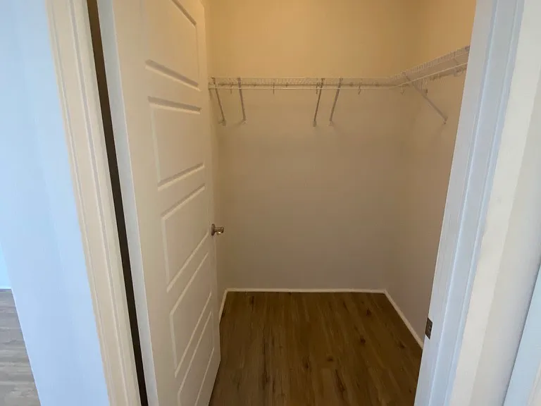 walk in closet