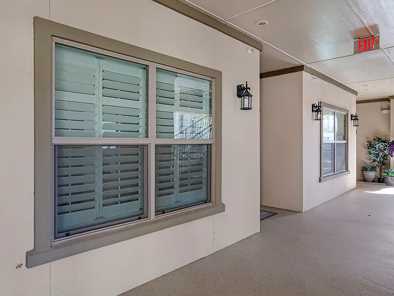 500 Waters Edge Dr #313 — Photo 8