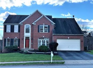 1245 Linden Vue Dr, Canonsburg, PA