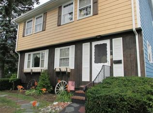 10 Short St, Tiverton, RI 02878