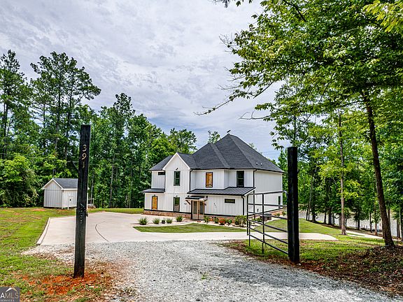 5th image of 391 Parker Rd