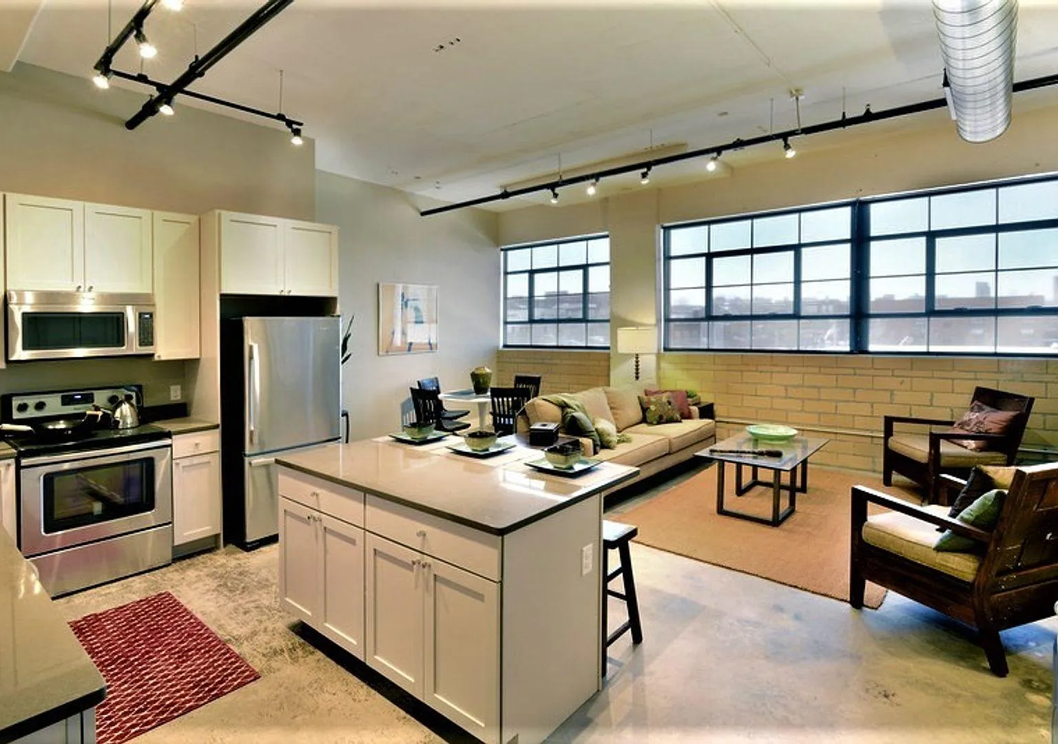 Laclede Lofts — Photo 1