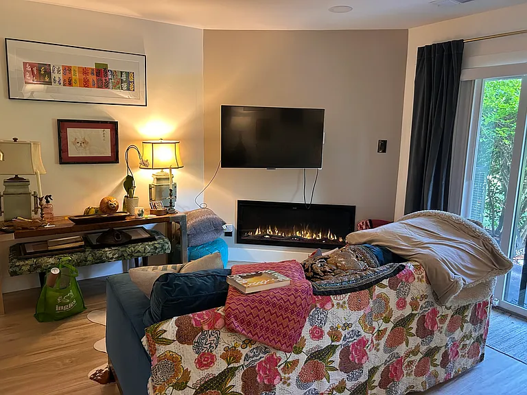 Maple Glen Ln — Photo 11