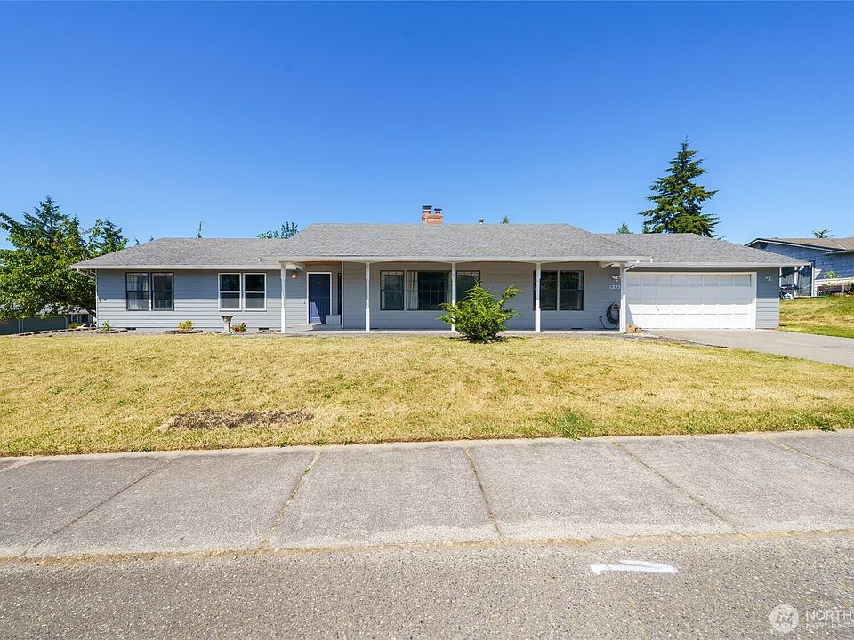 1st image of 1225 SW Barrington Drive