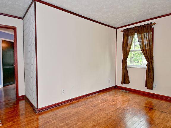 5th image of 7228 Kimberly Ln