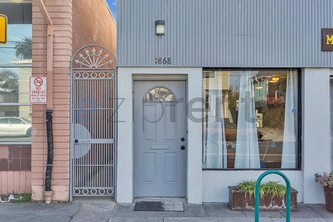 2 bed, 845 sqft, $3,200 — Photo 2