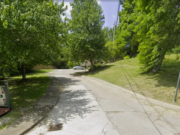 Kingwood Manor, 105 Julie St #1B-1Ba, Kingwood, WV 26537