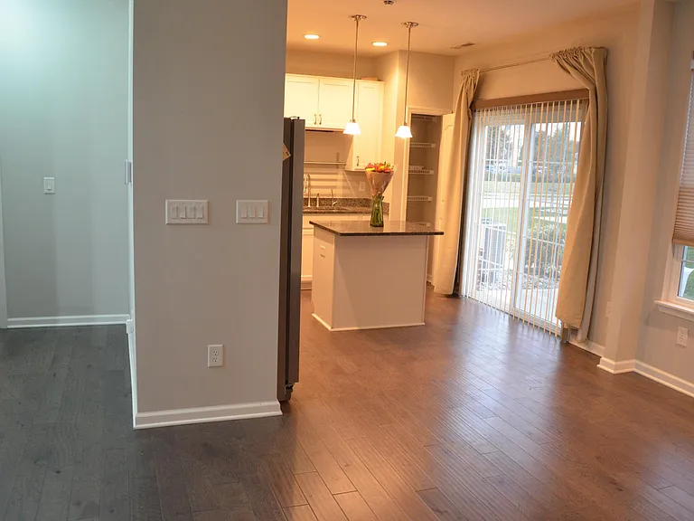 9648 Wild Iris Dr — Photo 4