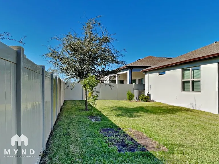 10705 Green Harvest Dr — Photo 25