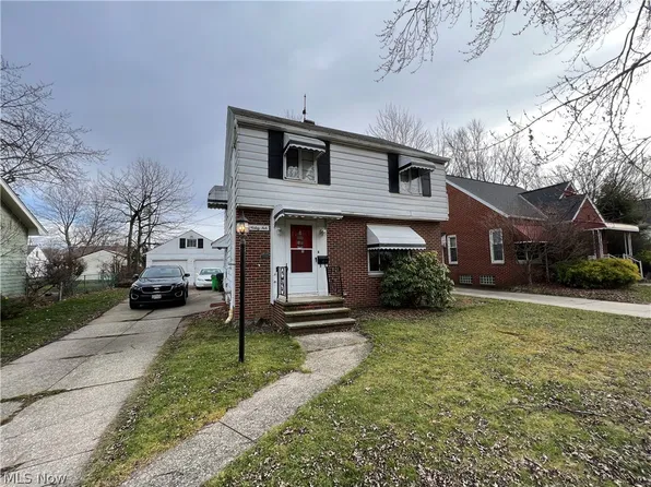 395 E 270th St, Euclid, OH 44132