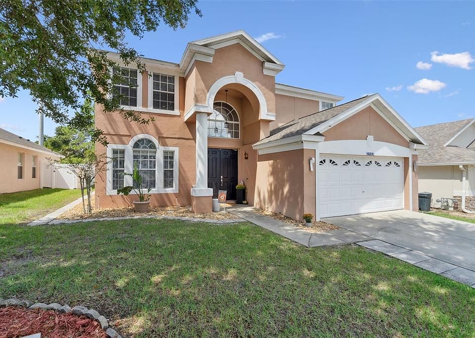 1st image of 2902 COONTIE AVENUE