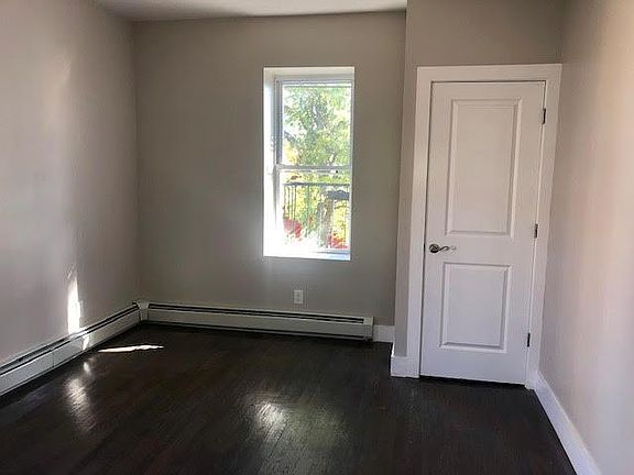 4th image of 116 N Arlington Ave #2