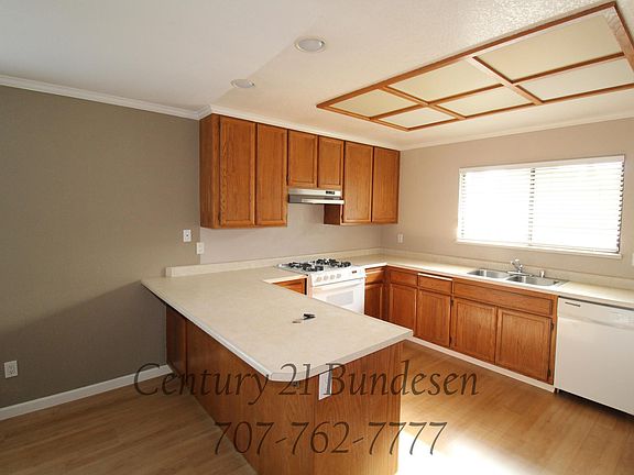 3rd image of 7806 Stefenoni Ct